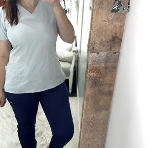 Barco One grey scrubs top size medium